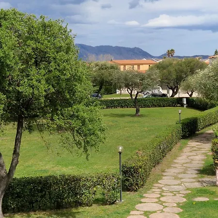 Domo De Mare San Teodoro (Sardinia)